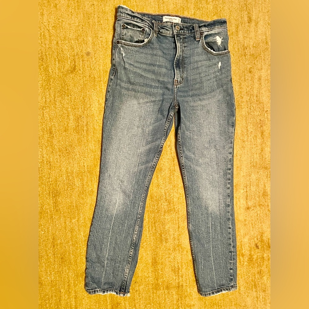 Abercrombie & Fitch The Skinny High Rise Blue Jeans size 29/8